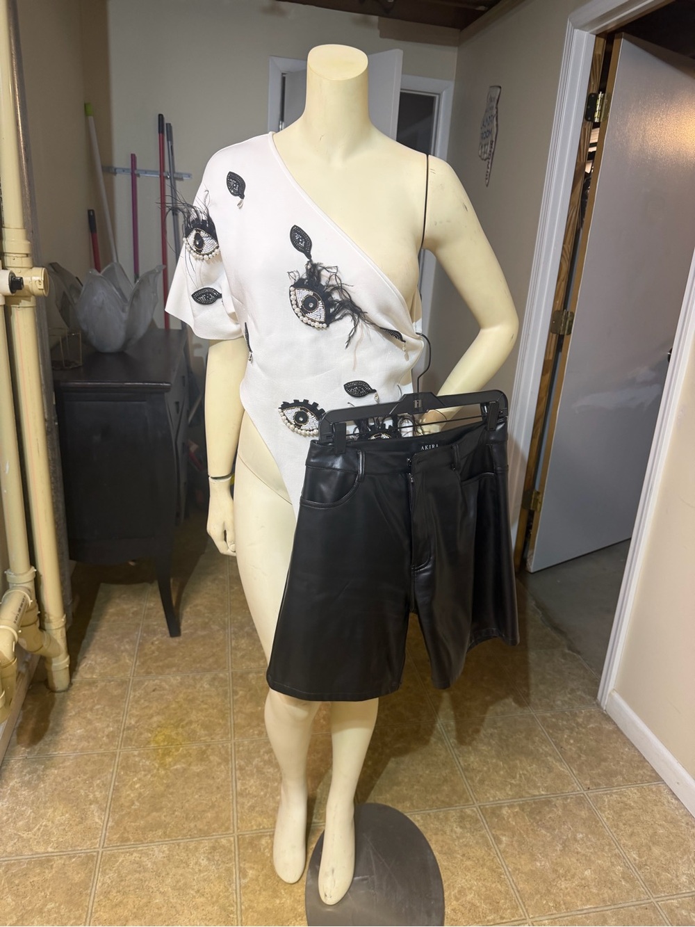 AKIRA Black Faux Leather Mini Shorts in medium & eyelet top in small